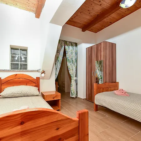 House Lucano 2424 Ferienhaus