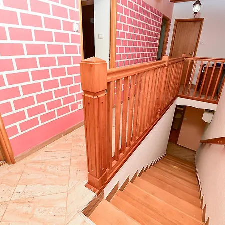 House Lucano 2424 Ferienhaus *