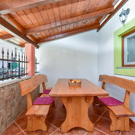 House Lucano 2424 Ferienhaus *